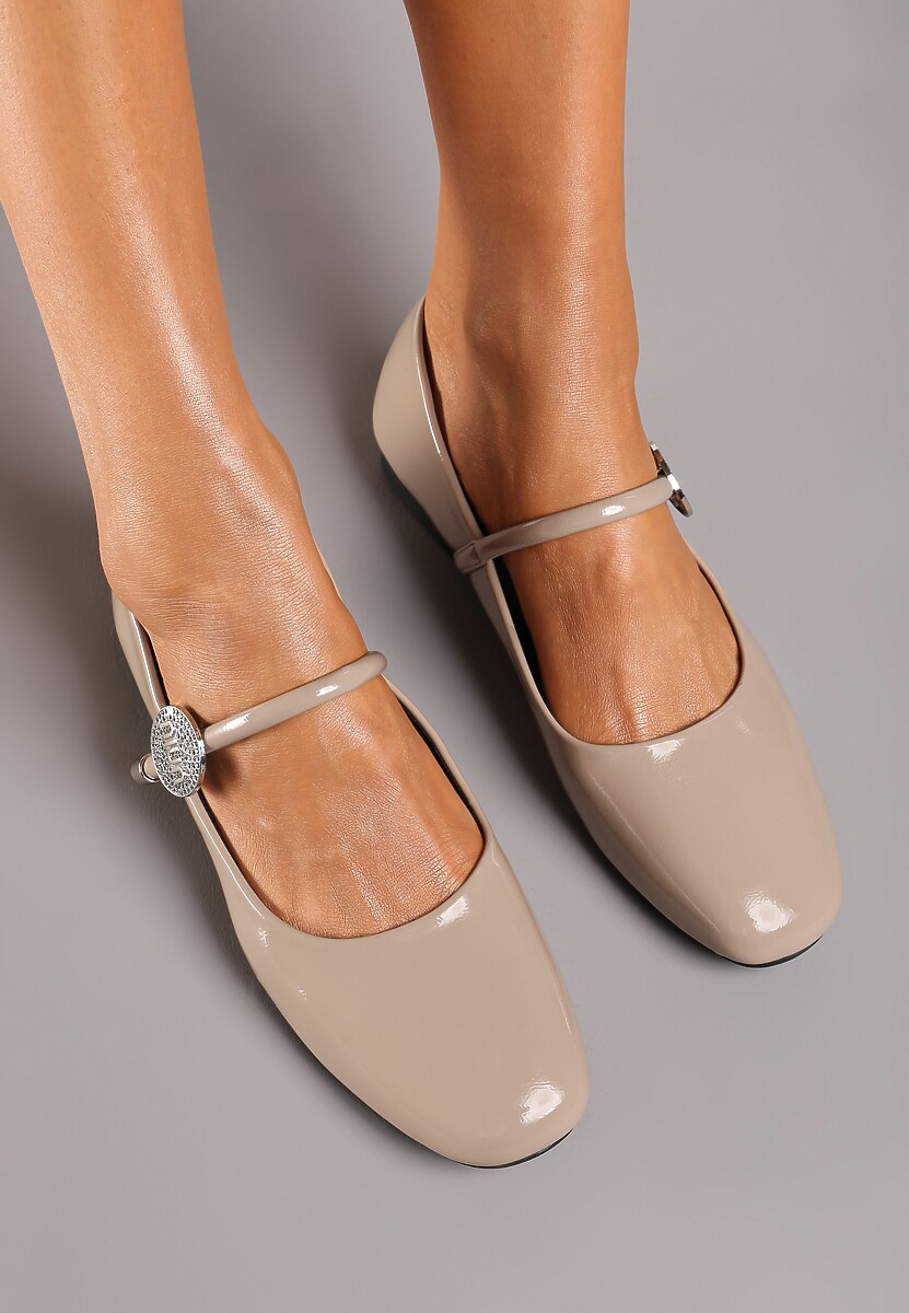 Beżowe Balerinki Lakierowane Mary Jane na Płaskiej Podeszwie ze Skórzaną Wkładką Vaimirae