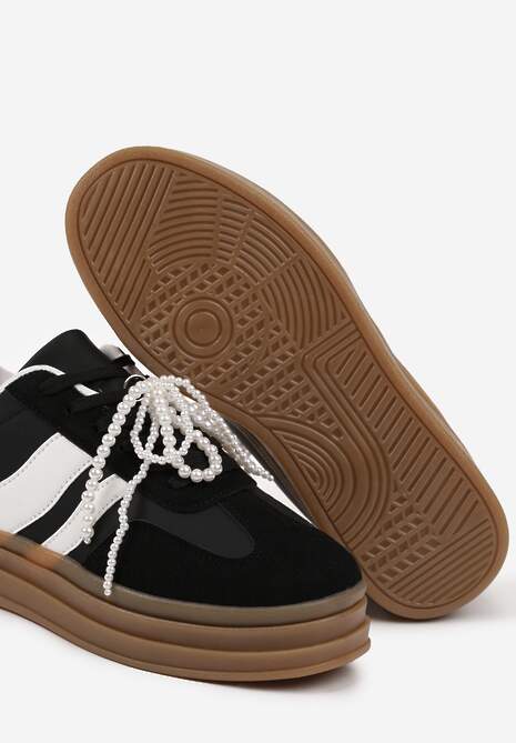 Czarne Sneakersy na Grubej Podeszwie z Ozdobnymi Odpinanymi Perłami Ajovia