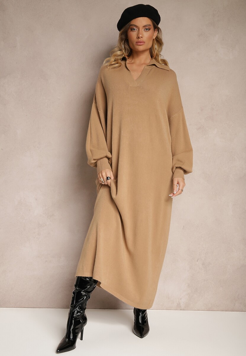 Ciemnobeżowa Sweterkowa Sukienka z Wiskozą o Pudełkowym Kroju Ozdobiona Kołnierzykiem Clarinnae