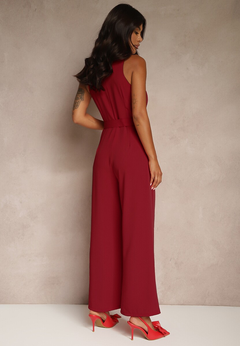 Bordowy Kombinezon z Paskiem z Klamrą i Marszczeniem Dolavelle