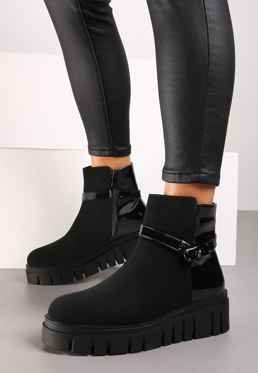 Czarne Botki na Platformie w Stylu Sztybletów Ozdobione Klamrą i Paskiem Gigita