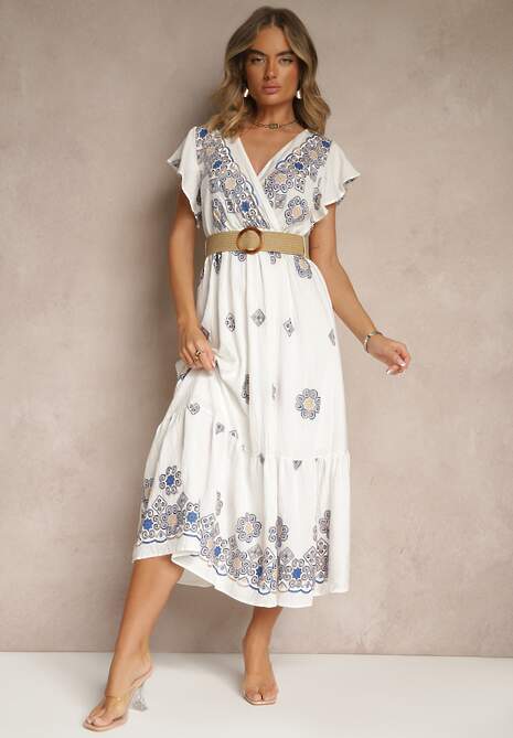 Biało-Niebieska Sukienka z Wiskozy Ozdobiona Paskiem i Haftem Nilorelle