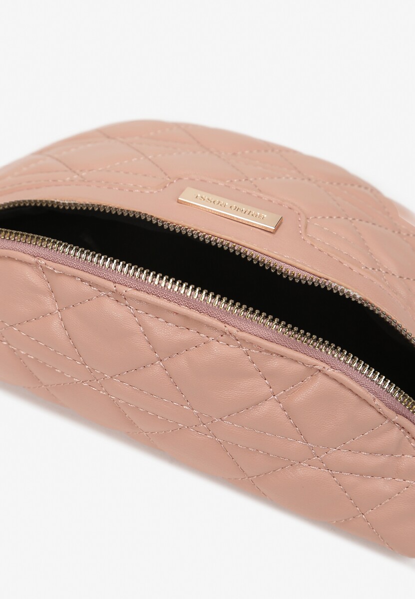 Różowa Nerka Pikowana z Paskiem i Łańcuszkiem Guergoria