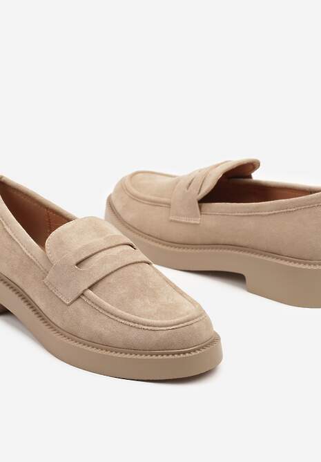 Ciemnobeżowe Mokasyny Ozdobione z Przodu Paskiem Jelzivis