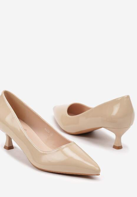 Beżowe Czółenka Lakierowane na Kaczuszce w Klasycznym Stylu Erisalynne
