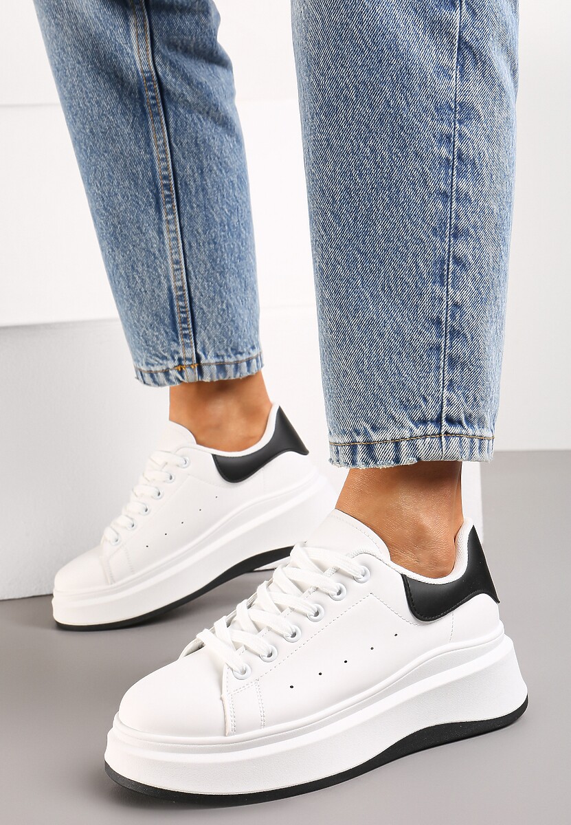 Biało-Czarne Sznurowane Sneakersy z Imitacji Skóry na Platformie Filamena