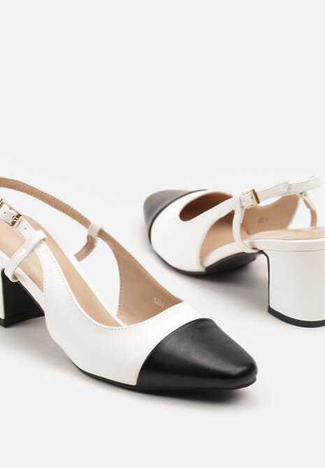 Czarno-Białe Sandały ma Kwadratowym Słupku ze Sprzączką i Noskiem z Detalem Tuvea