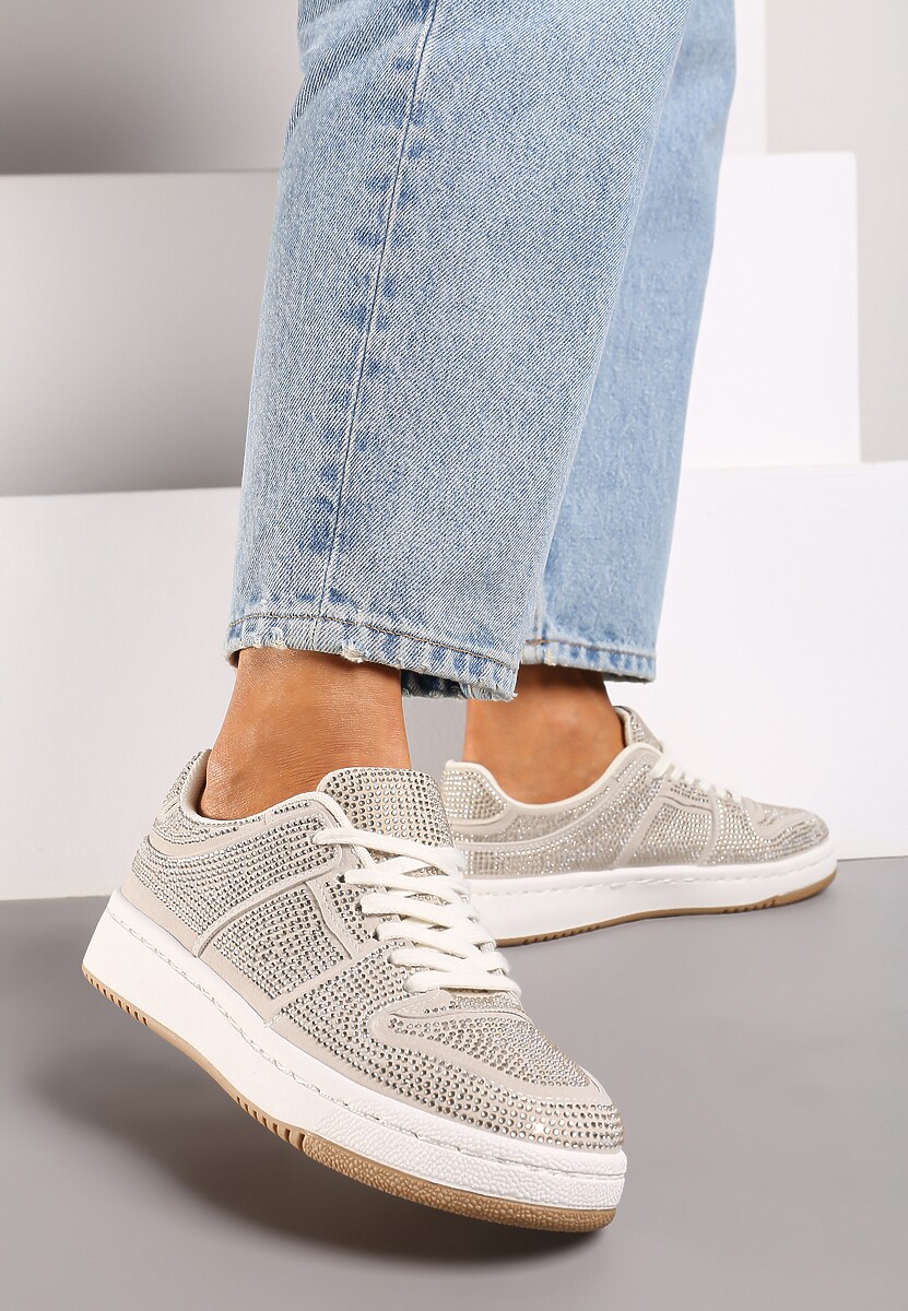 Beżowe Sneakersy na Płaskiej Podeszwie Wykończone Cyrkoniami Vlisina