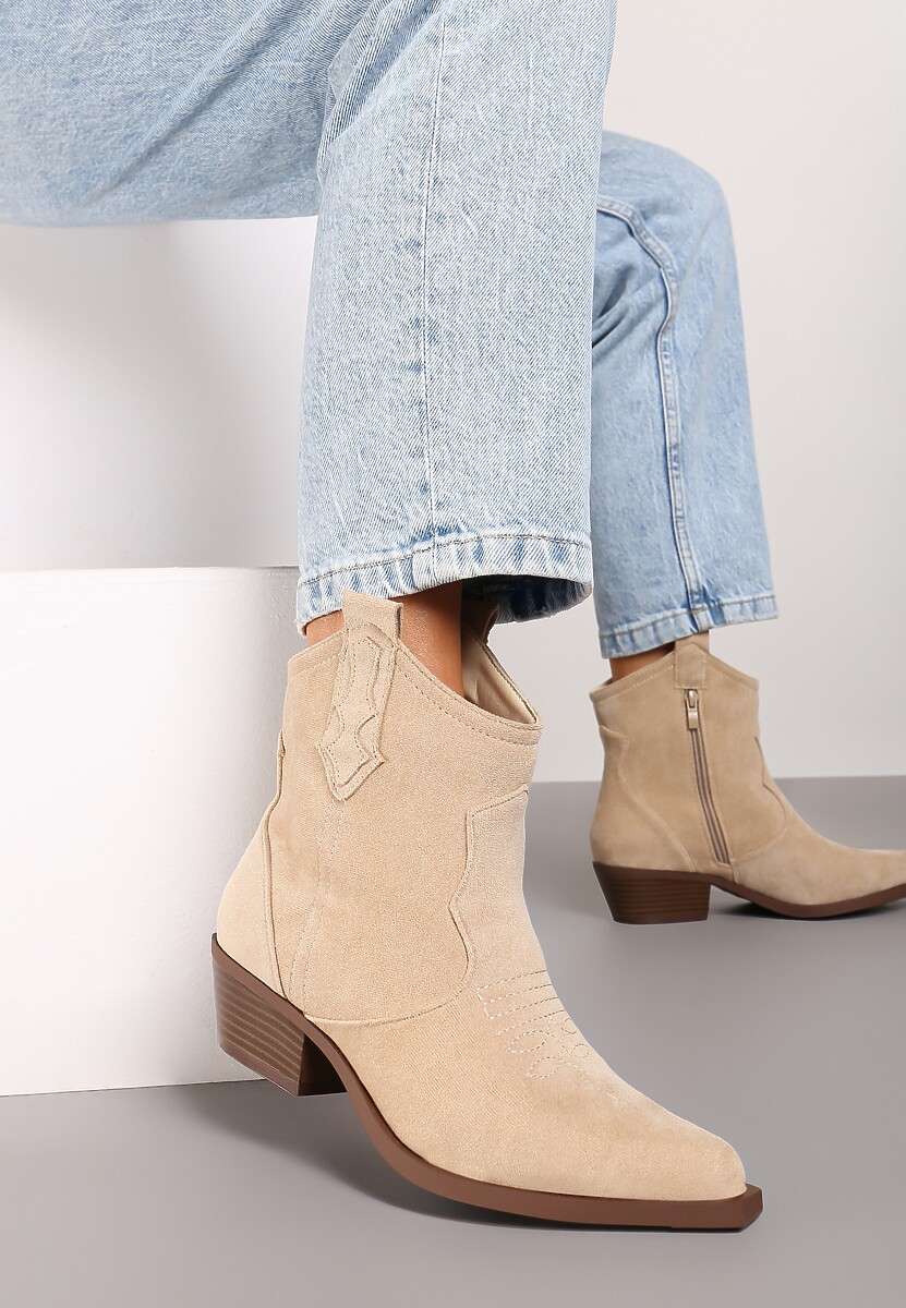 Czarne Botki na Słupku w Stylu Kowbojek Zapinane na Suwak Evirene