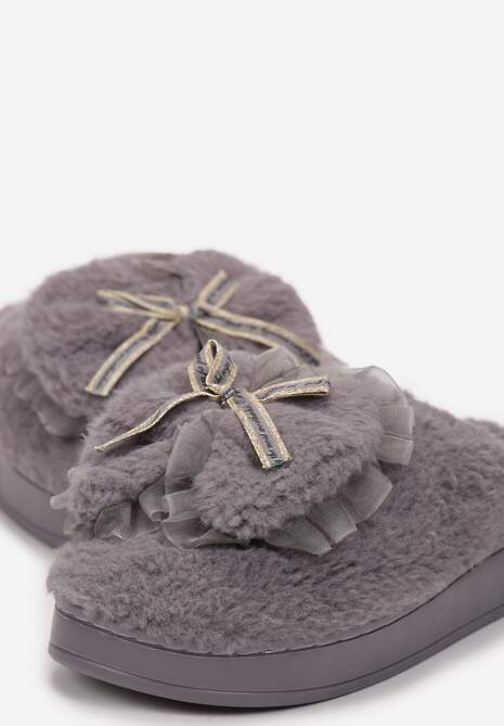 Szare Kapcie z Futerka Ozdobione Kokardką Nuvimes