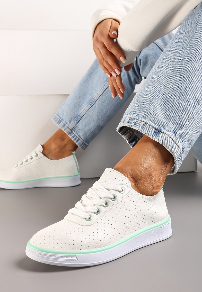 Beżowo-Zielone Sznurowane Tenisówki z Ozdobną Taśmą na Tyle i Perforacją Kavinna