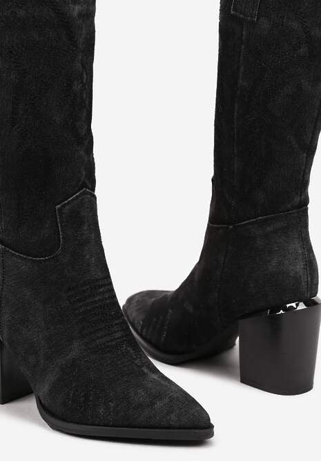 Czarne Botki na Słupku w Stylu Kowbojek Ozdobione Haftem Laorina