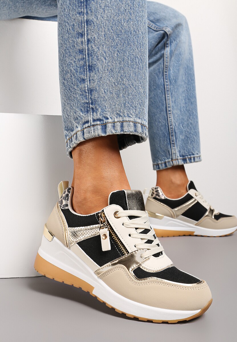 Beżowo-Czarne Sneakersy na Niewysokim Koturnie Ozdobione Suwakiem i Wstawkami Liorrama