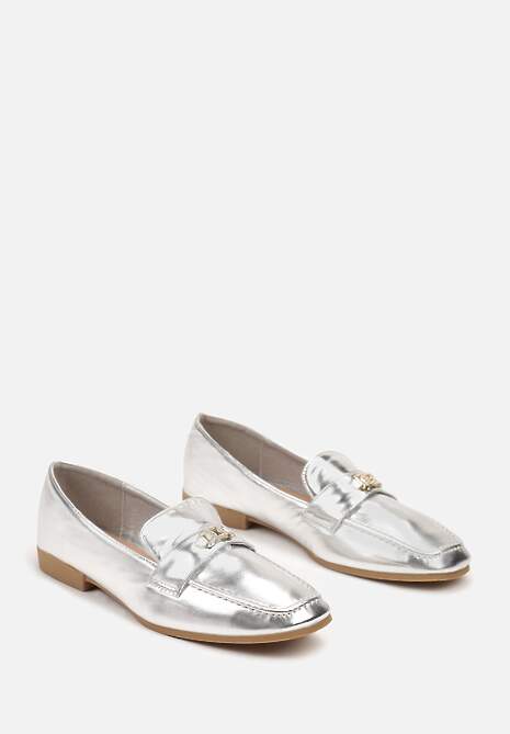 Srebrne Mokasyny na Płaskiej Podeszwie Ozdobione Cyrkoniami Nevthany