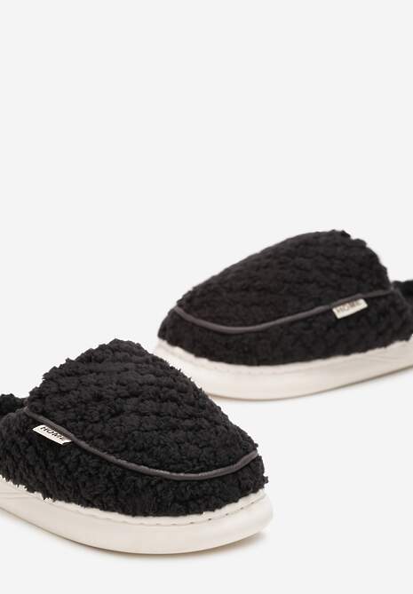 Czarne Kapcie z Miękkiego Kożuszkowego Futerka Lilissa