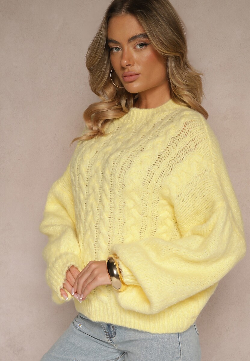 Żółty Sweter z Wełną o Eleganckim Warkoczowym Splotem Makkaria