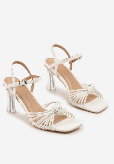 Białe Sandały Vices na Transparentnym Słupku z Supełkiem Saradina