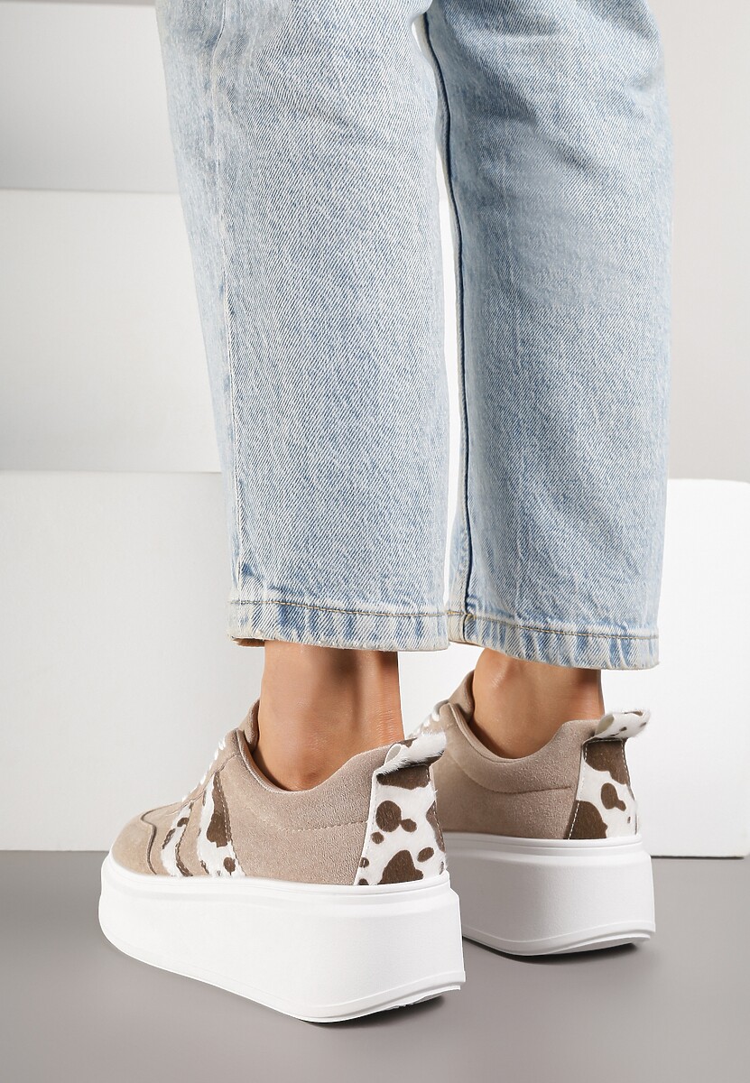 Ciemnobeżowe Sneakersy Klasyczne Tenisówki na Grubej Podeszwie z Koturnem i Paskami Ozdobionymi Printem  w Łaty Adessia