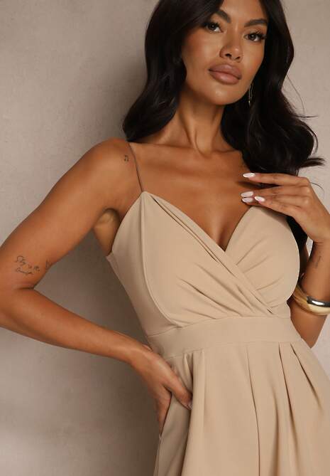 Ciemnobeżowy Kombinezon na Cienkich Ramiączkach z Kopertowym Dekoltem i Szerokimi Nogawkami Jovantia