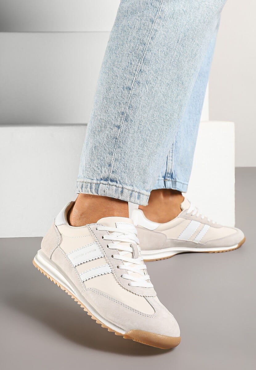 Szaro-Białe Sneakersy ze Skórzaną Wkładką i Ozdobnymi Paskami Nasnella