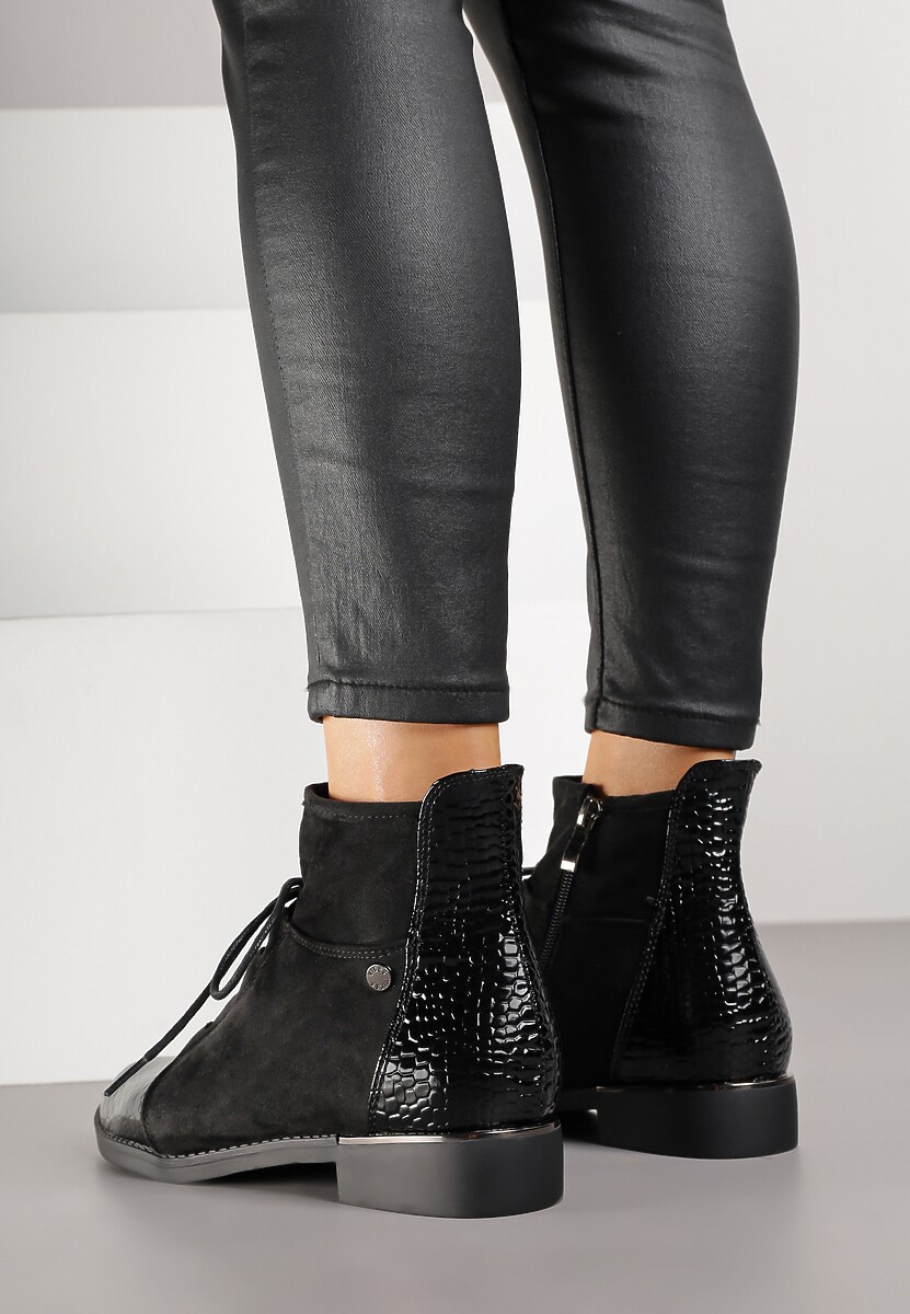 Czarne Botki Trzewiki Vices Ozdobione Lakierowanymi Elementami Afridde
