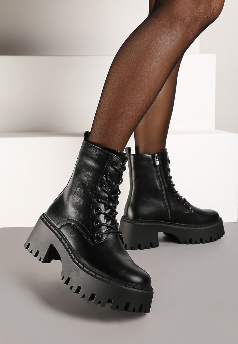 Czarne Botki w Stylu Workerów na Masywnej Platformie Aidana