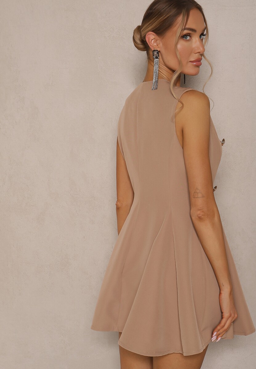 Ciemnobeżowa Sukienka o Rozkloszowanym Kroju z Guzikami Tallisca