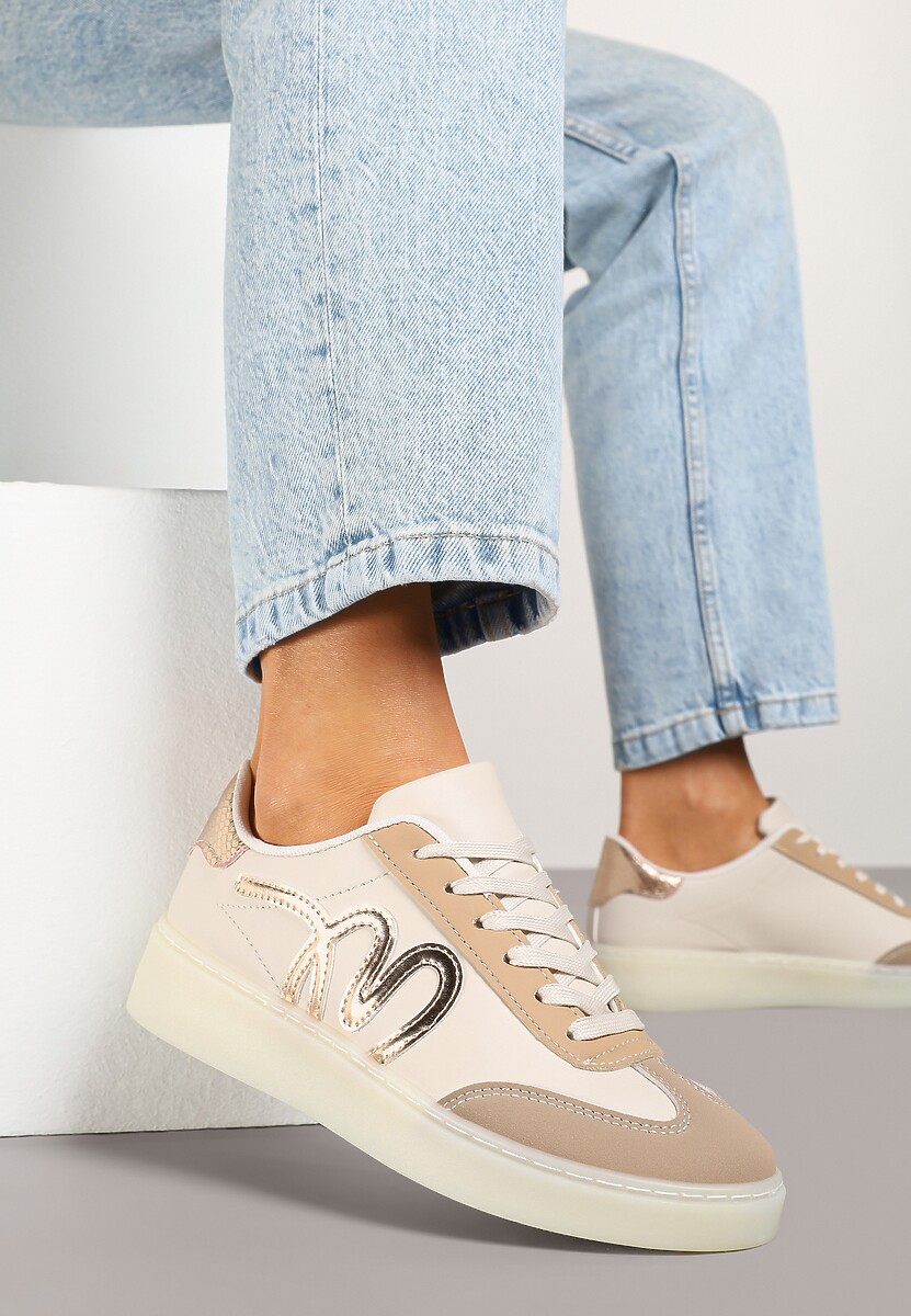 Czarne Sneakersy Klasyczne Tenisówki z Abstrakcyjną Aplikacją Ailinne