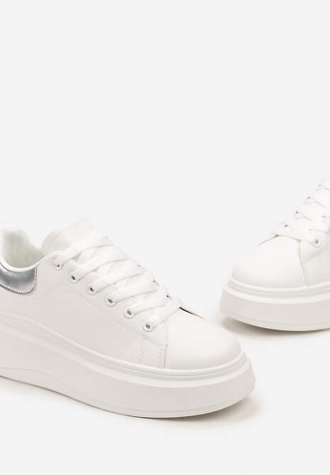 Biało-Srebrne Sznurowane Sneakersy na Niskiej Platformie z Imitacji Skóry Ajanfa