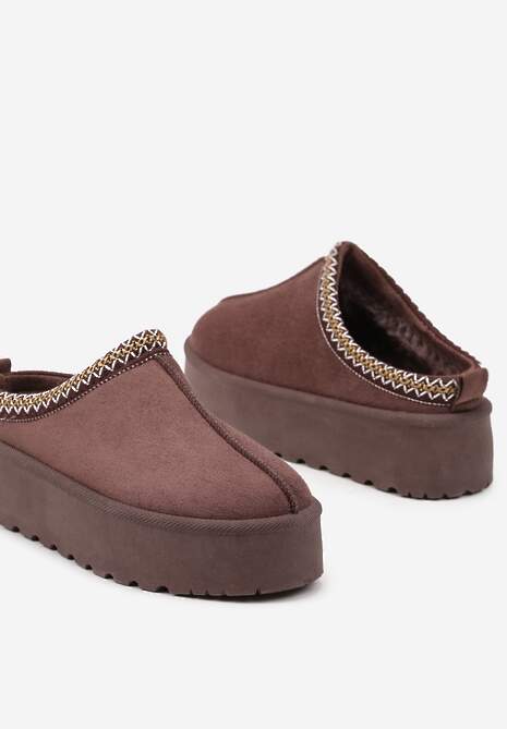 Brązowe Śniegowce na Platformie Ozdobione Haftem i Niską Cholewką Reanessa