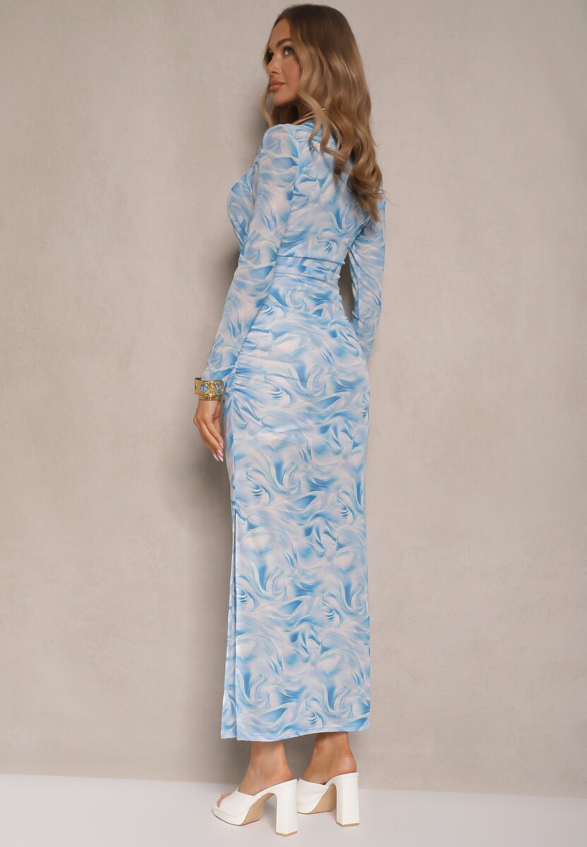 Niebieska Siateczkowa Sukienka z Wiskozą o Dopasowanym Kroju w Abstrakcyjny Print Saralora