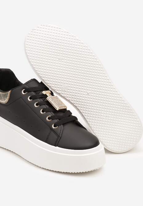 Czarne Sneakersy na Platformie Ozdobione Cyrkoniami i Aplikacją 3D Daneria