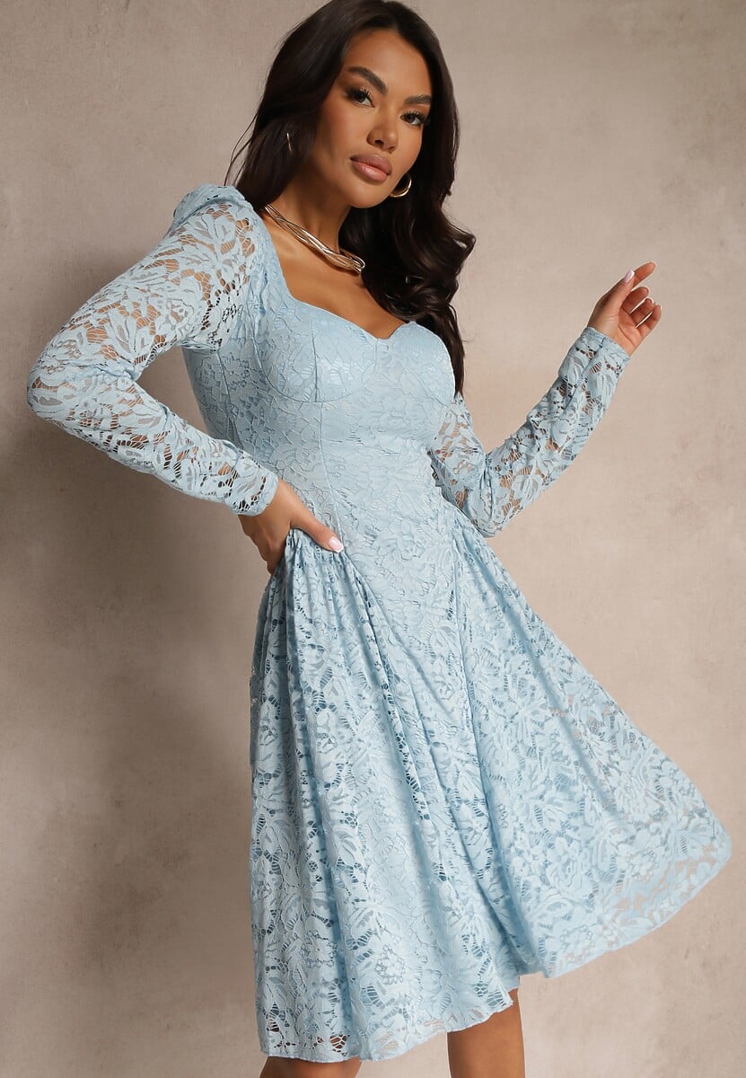 Niebieska Taliowana Sukienka z Koronki z Rozkloszowanym Dołem Teladriela