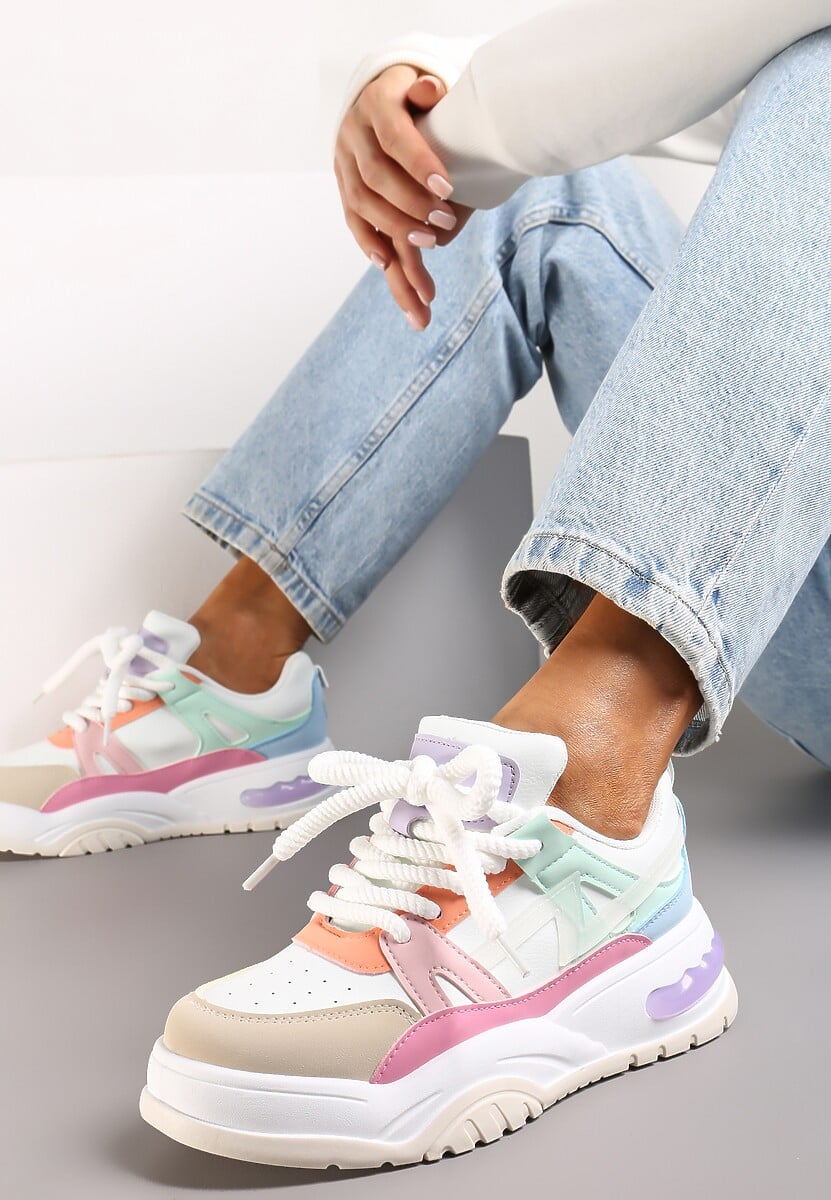 Białe Sneakersy na Grubej Podeszwie z Szerokim Wiązaniem Iniestra