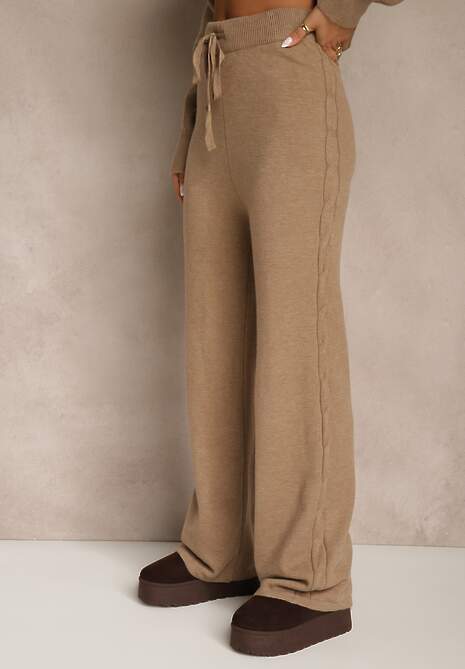 Ciemnobeżowy Dzianinowy Komplet z Wełną w Warkoczowy Splot Spodnie i Sweter Reinette