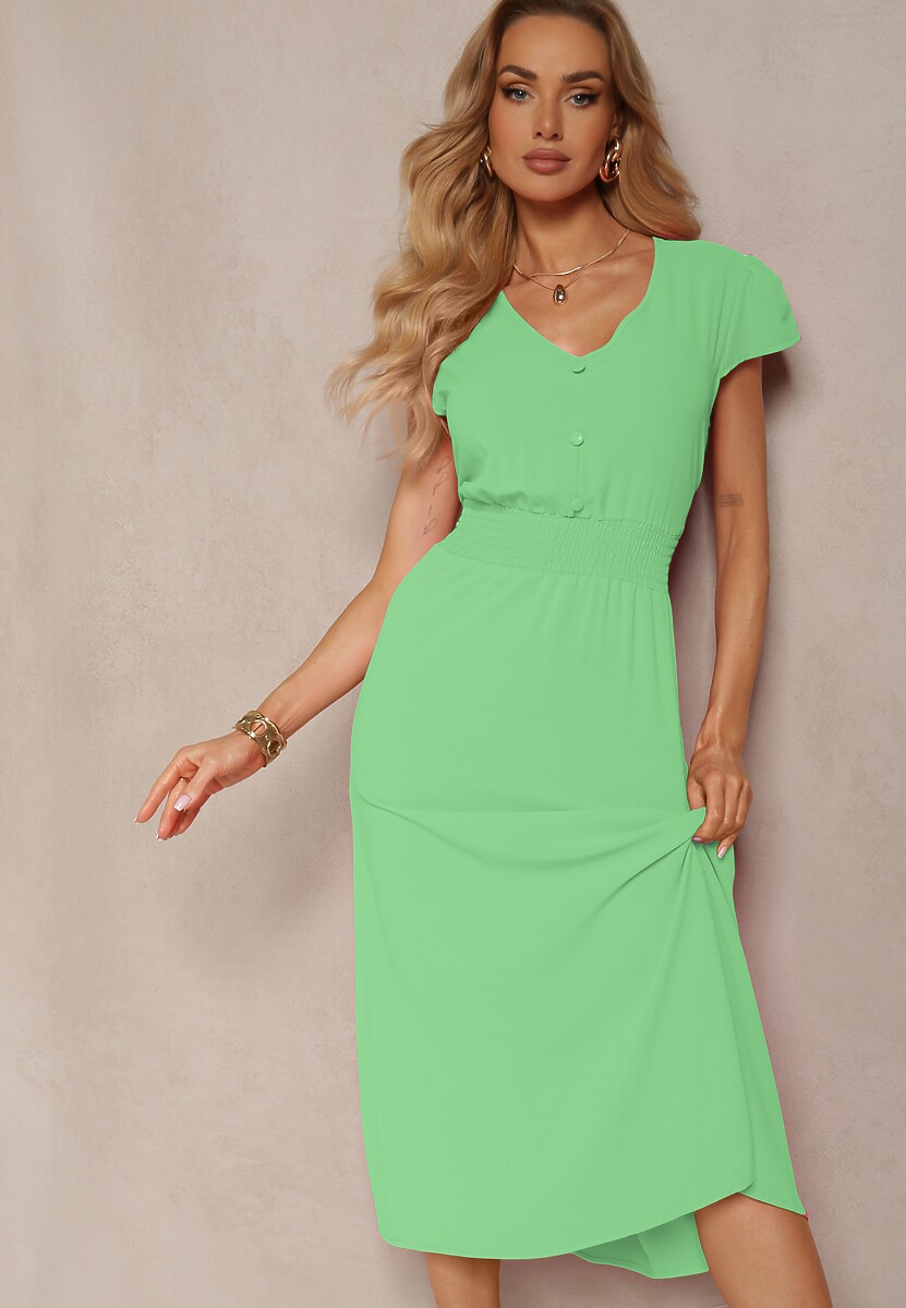 Zielona Sukienka o Rozkloszowanym Kroju z Gumką w Talii i Guzikami Ebiana