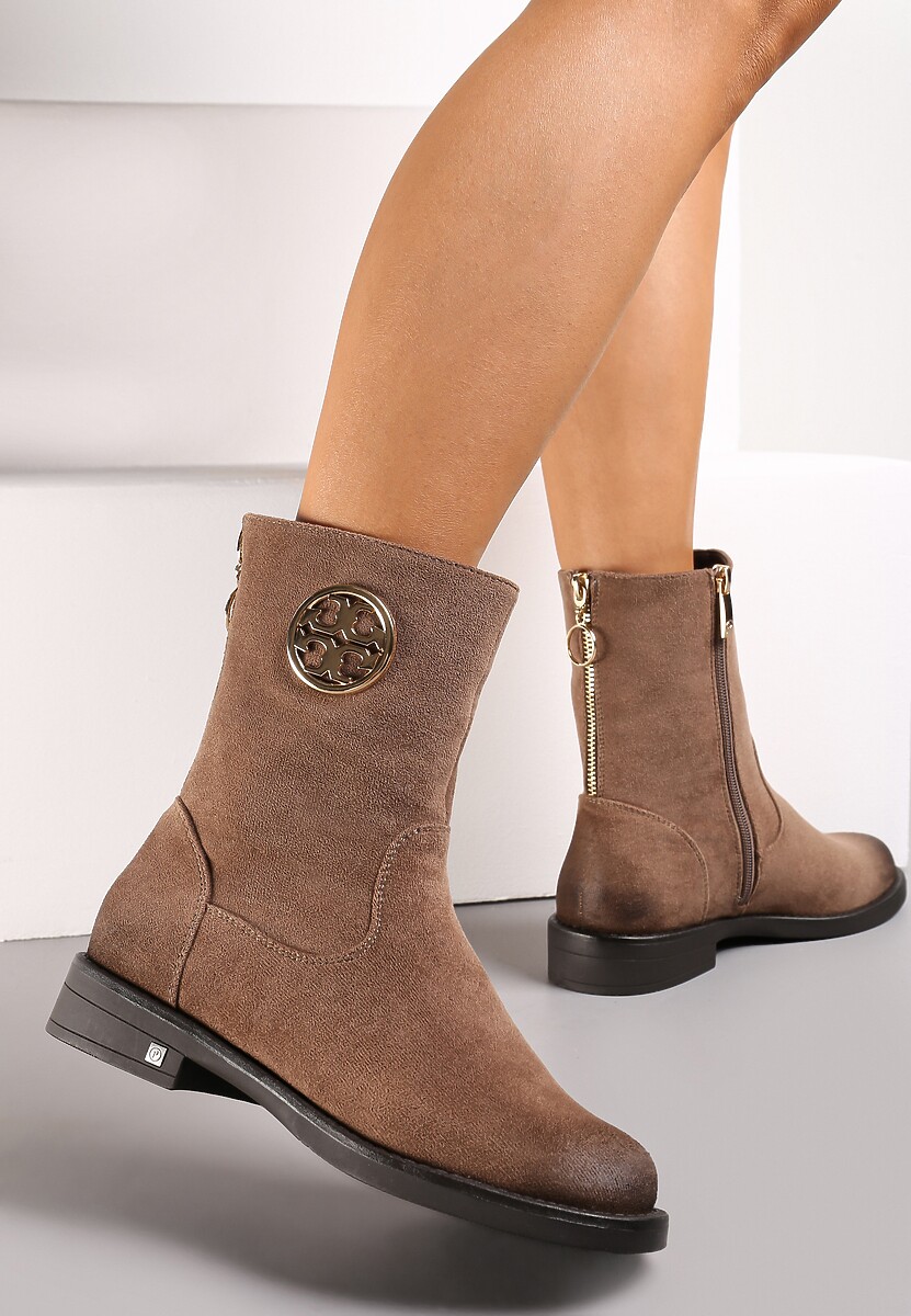 Beżowe Botki z Metalową Ozdobą i Suwakiem na Płaskiej Podeszwie Hemotte