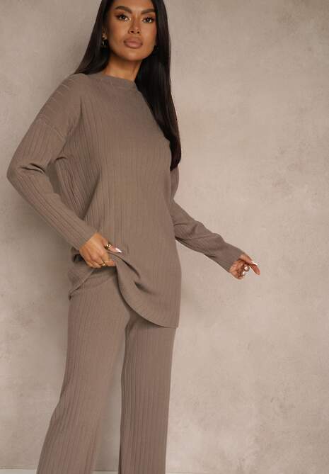 Ciemnobeżowy Komplet Prążkowany z Bawełną Sweter Oversize i Szerokie Spodnie Wedorena