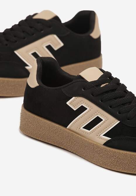 Czarne Sneakersy Ozdobione Geometrycznym Motywem Lanelise