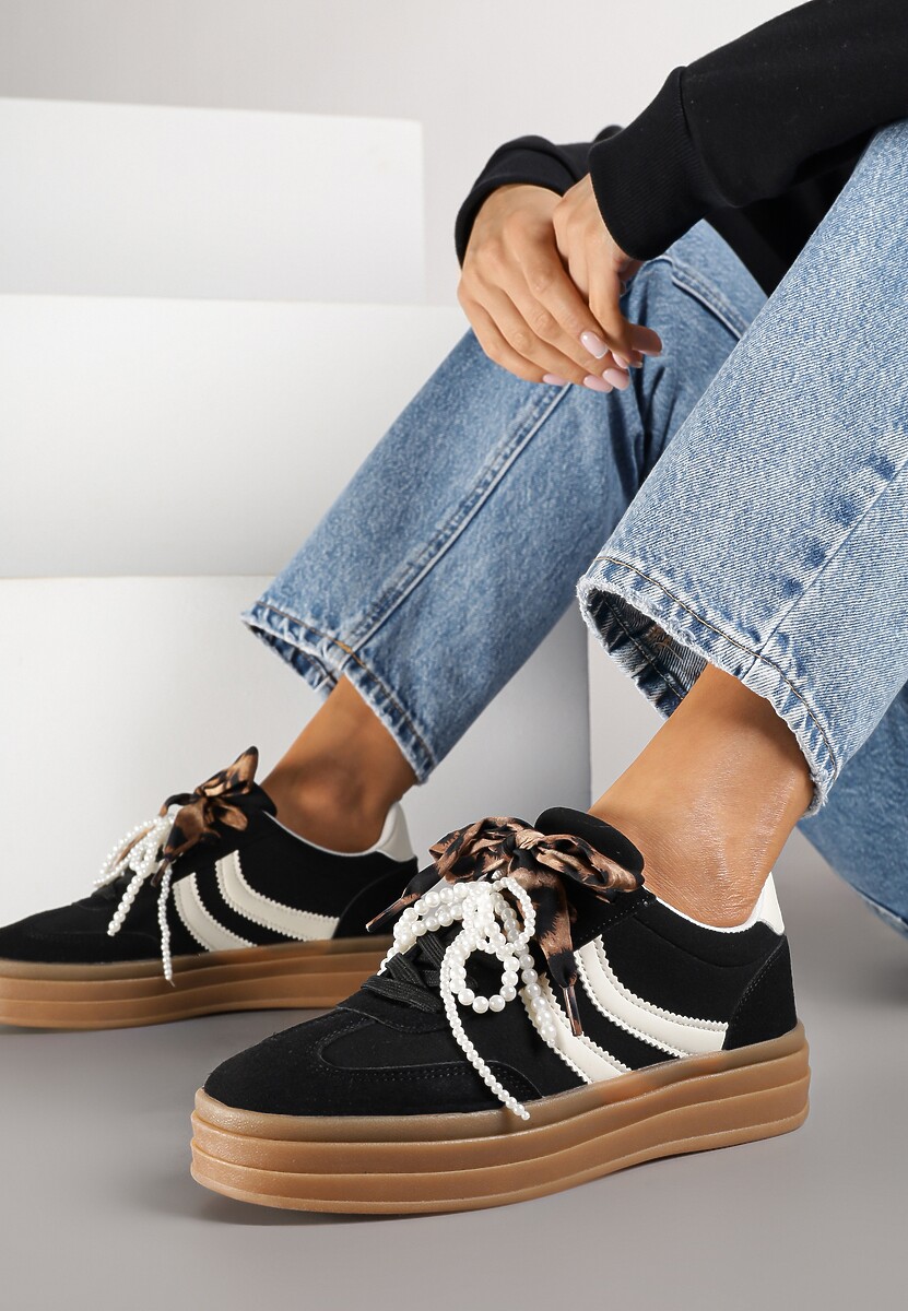 Czarne Sneakersy Tenisówki na Tłoczonej Platformie Ozdobione Perłami Ashinne