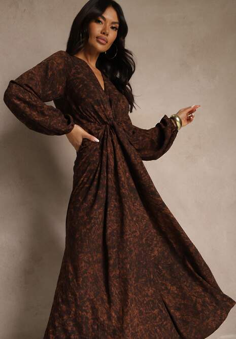 Brązowa Sukienka z Rozcięciem na Nogę Ozdobiona Marszczeniem Zozanne