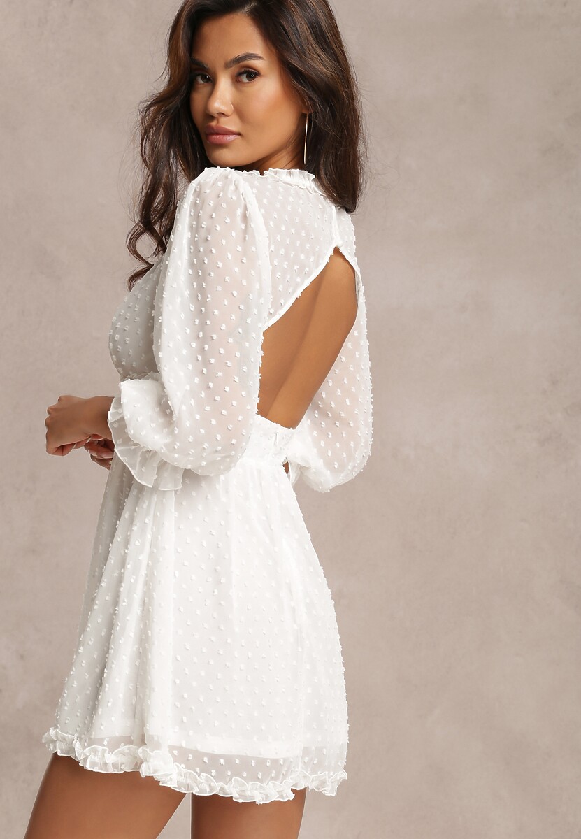 Biała Sukienka Thelaia