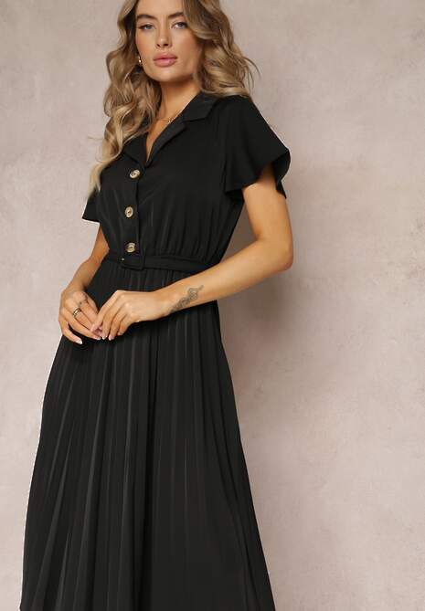 Czarna Retro Sukienka Midi z Plisowaniem i Paskiem na Klamrę Elinerise