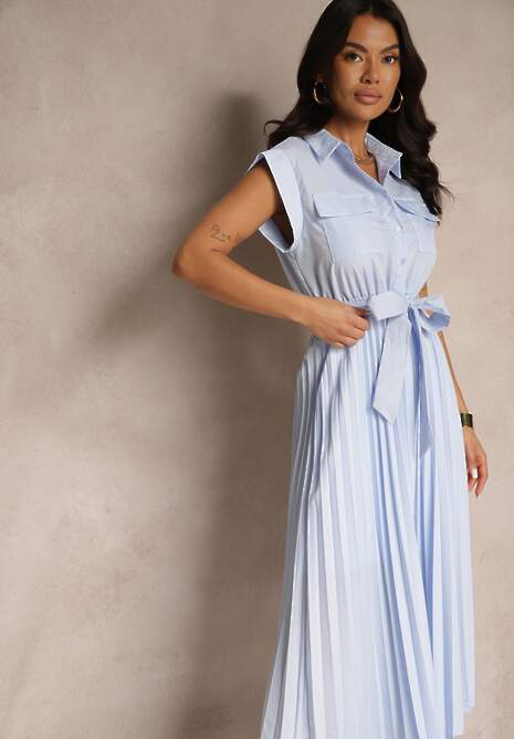 Jasnoniebieska Sukienka Plisowana z Bawełną Ozdobiona Paskiem Lirabelle