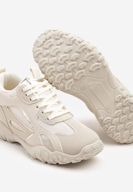 Beżowe Sneakersy Ozdobione Tłoczoną Cholewką Pillitha