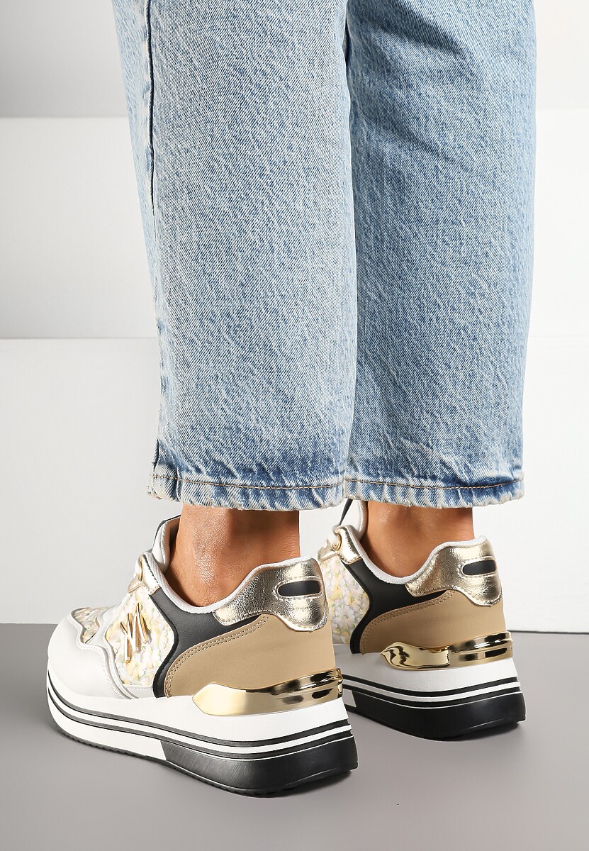 Biało-Czarne Sneakersy Ozdobione Metalicznymi Literami Divlirra