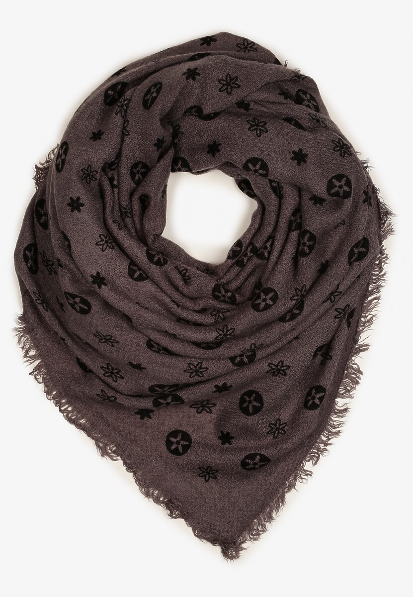 Szary Szalik Ozdobiony Geometrycznym Motywem z Frędzlami Nomirya