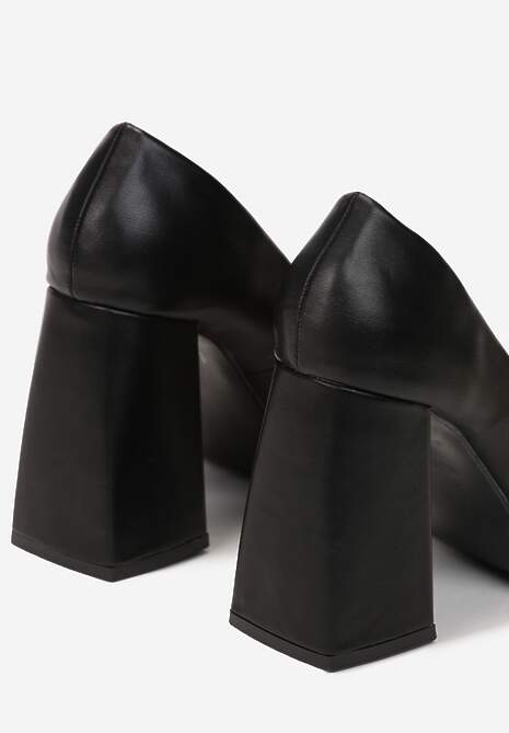 Czarne Czółenka z Kwadratowym Noskiem na Geometrycznym Słupku Evelyna