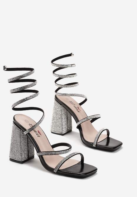 Czarne Połyskujące Sandały na Słupku z Paskiem Sprężyną Ogrodda
