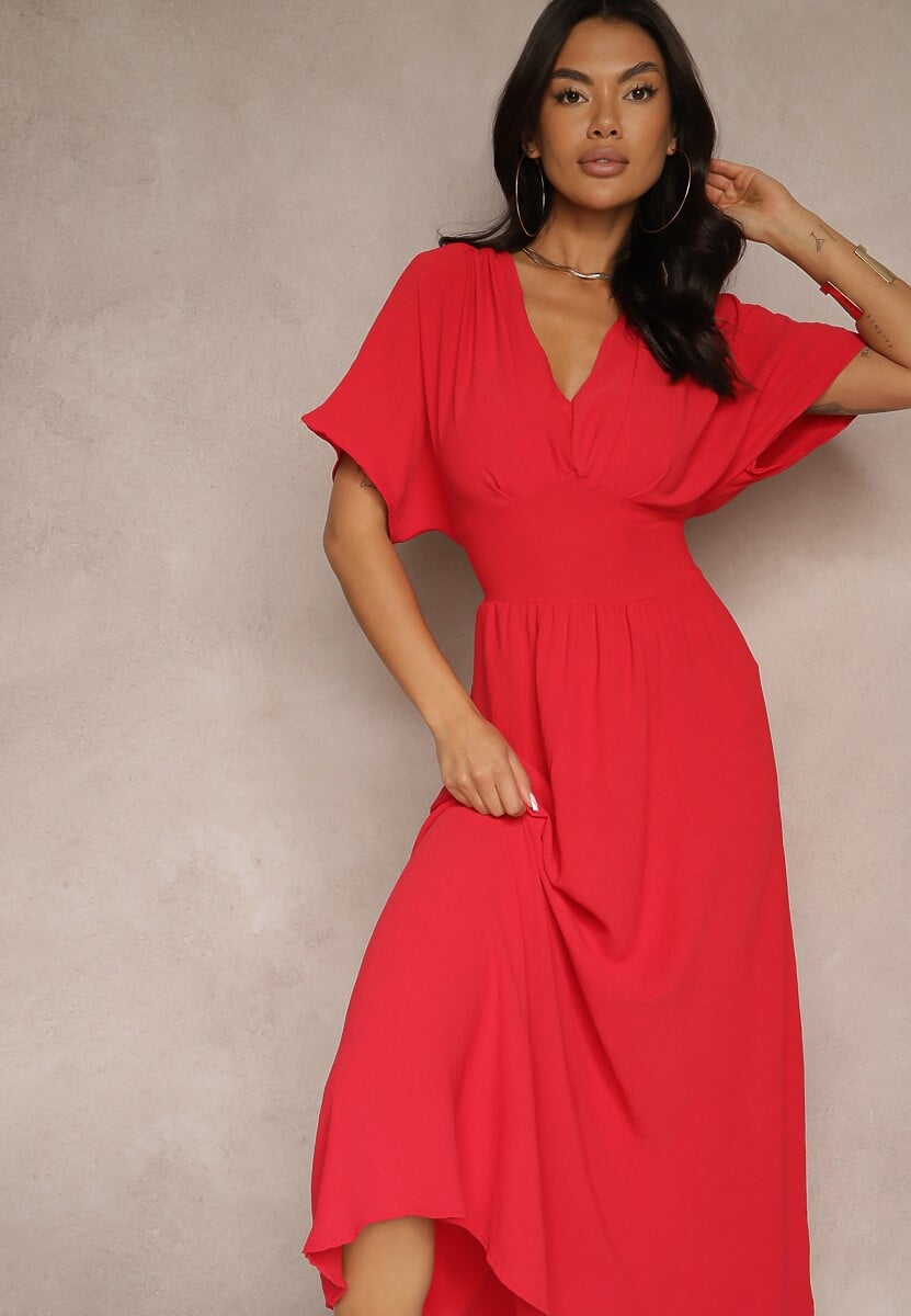 Czerwona Sukienka o Rozkloszowanym Kroju z Gumką w Talii Iffine